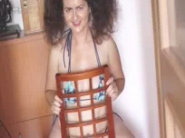 Dança sexy em biquíni