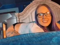 Pequena bunda balança