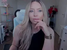 Webcam sexo mostra com esta excitante cam girl Ninaxnina, venha para a Europa