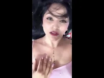 Só um pouco mais perto