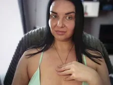 Ella585 181