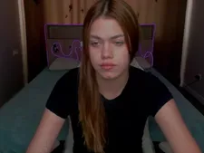 Emillyhot 0